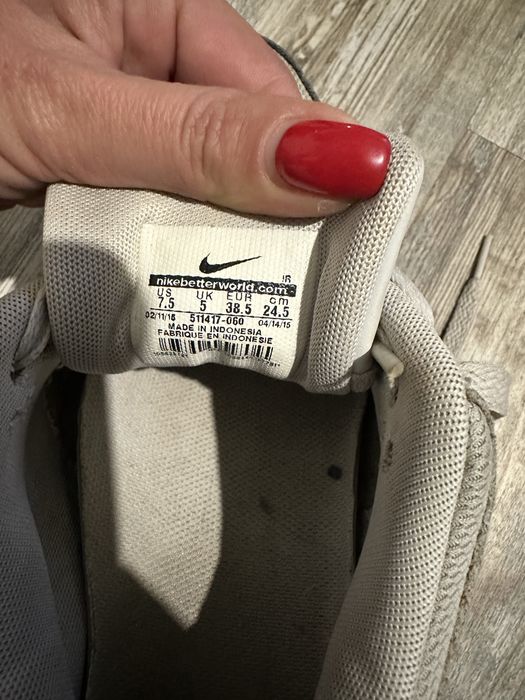 Дамски маратонки Nike