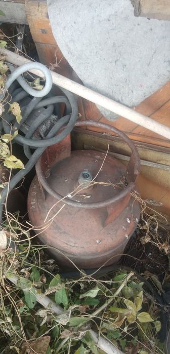 Продам газ болоны