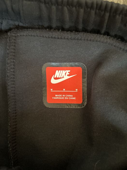 Pantaloni Nike Tech  M
