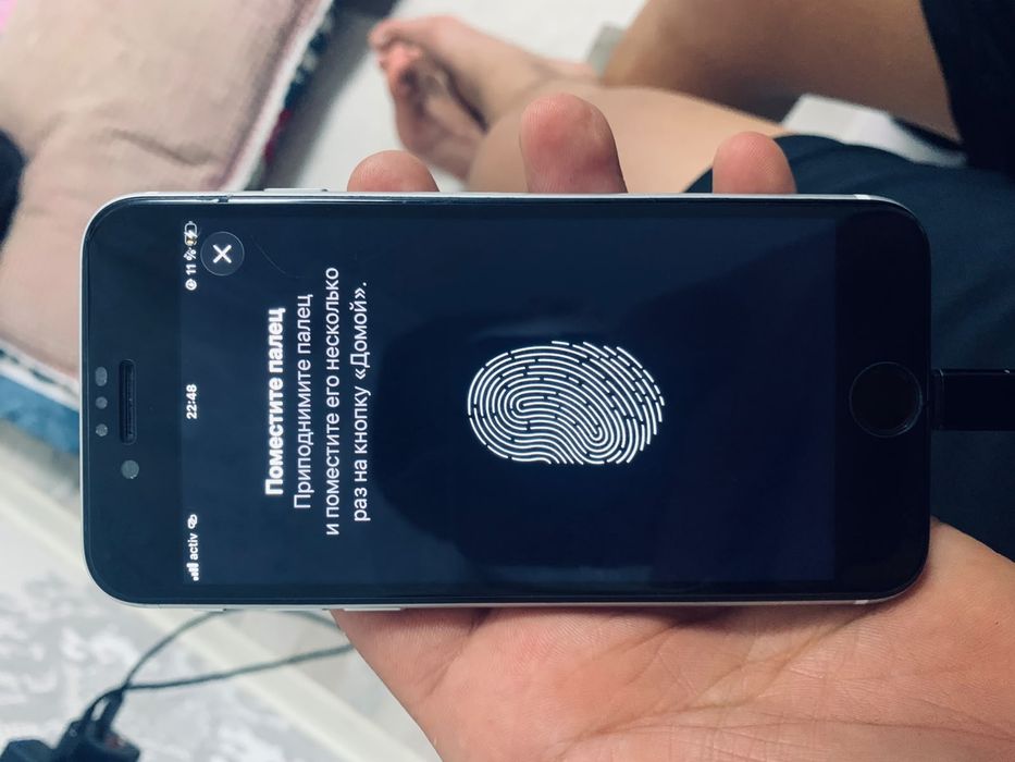 iPhone se 2020 64gb