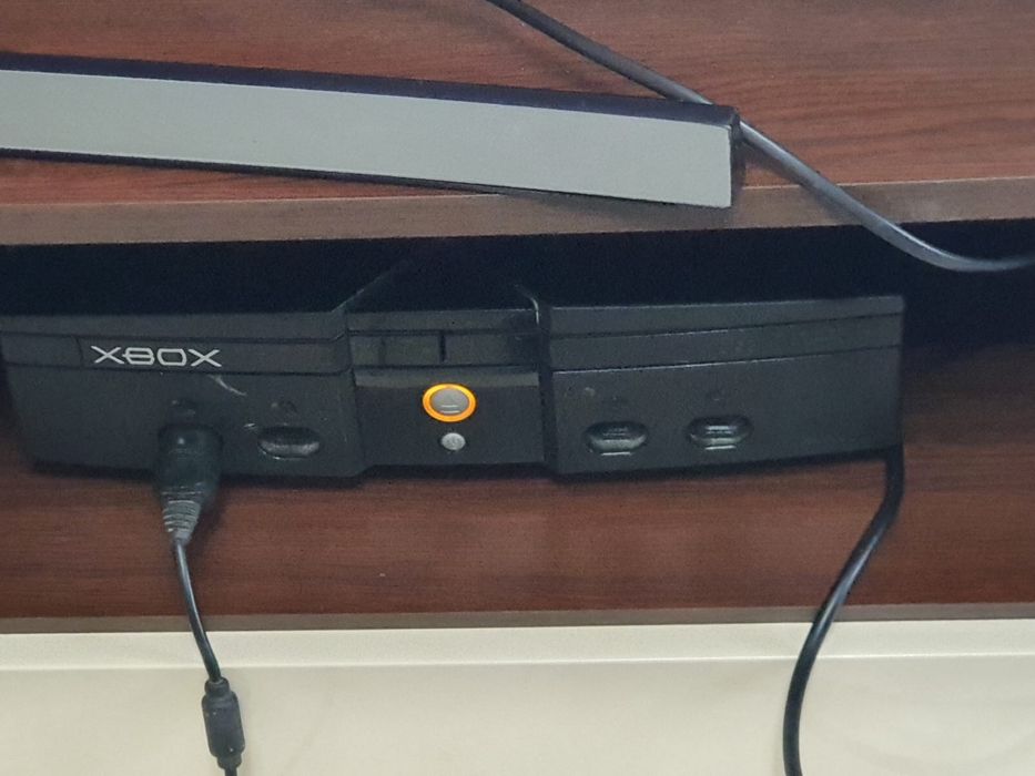 Consola jocuri video XBOX clasic modat