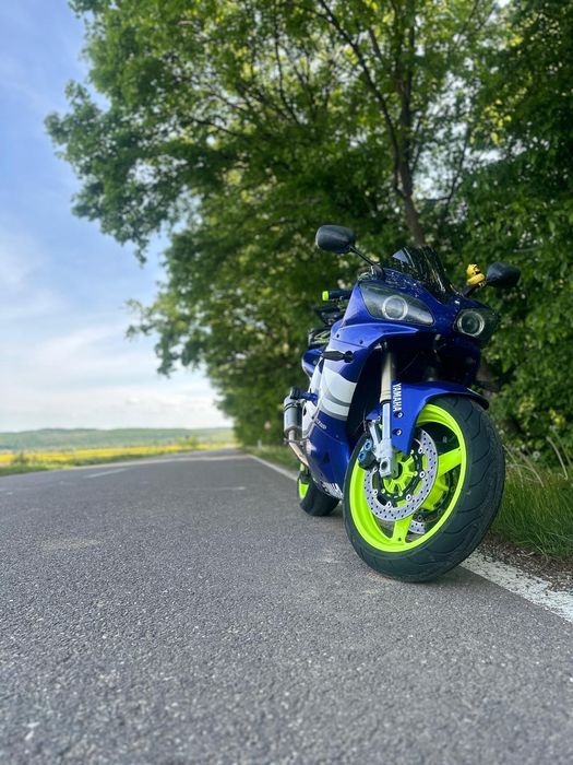 Yamaha YZF R1 1000cc