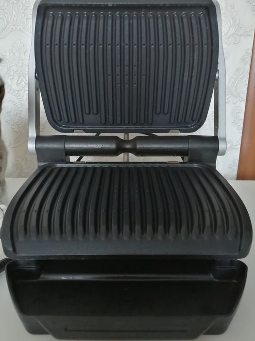 Продаю электрогриль Tefal.
