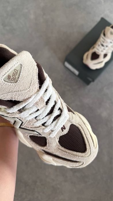 New Balance Sydbey Mclaughlin - Levrone x 9060 Linen Black Coffee