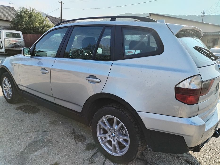 Dezmembrez BMW X3 e83 177cp facelift