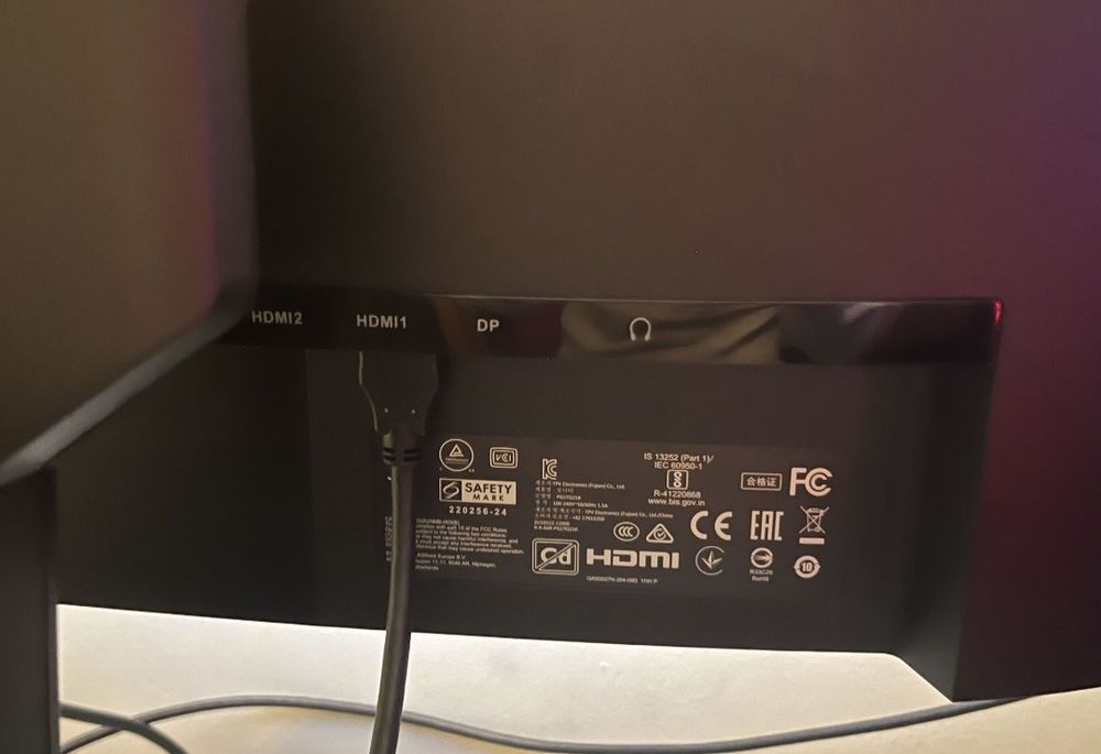 Геймърски монитор Phantom 27” 144Hz QHD