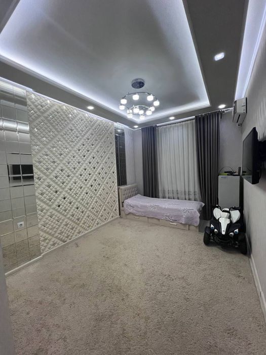 4/3/8 Продается квартира в Новостройке на Паркентский