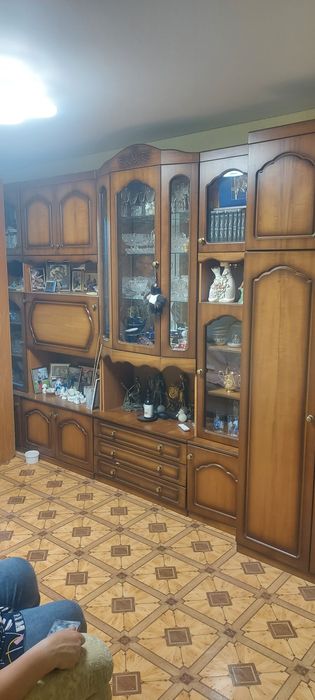 стенка, мягкая мебель, прихожка