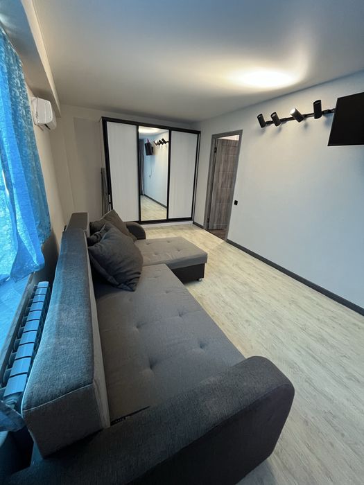 Продам 2х комнатную квартиру бурова 19