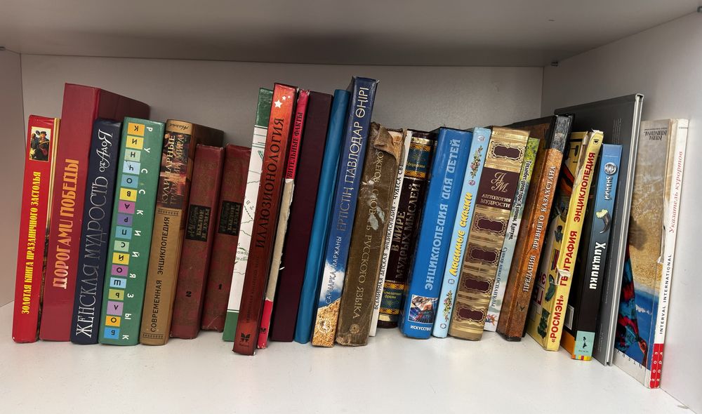 Продам книги