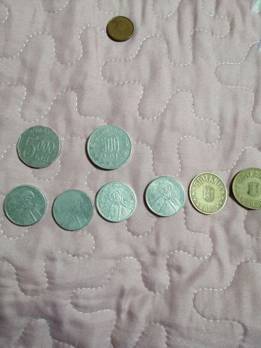 1Moneda, 1000 lei.bacnode de. 10lei. 5000 mii lei. 10 dinara.