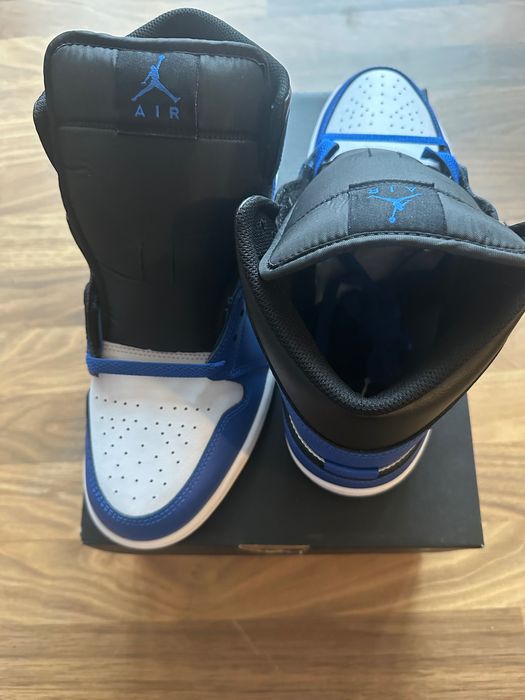 Мъжки снейкъри Nike Air Jordan 1 MID