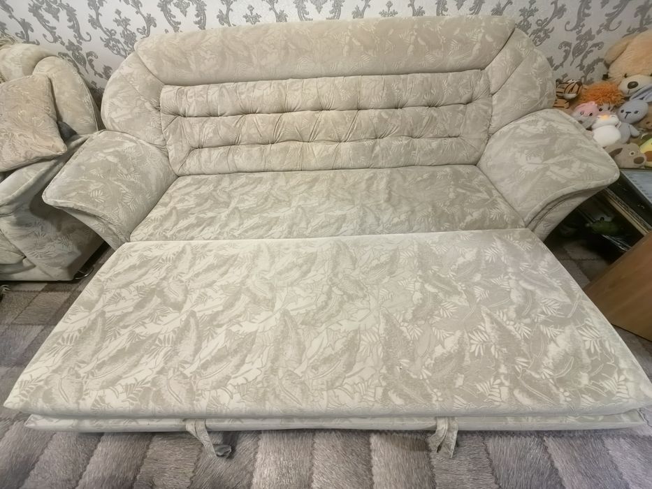 Продаётся мягкий уголок