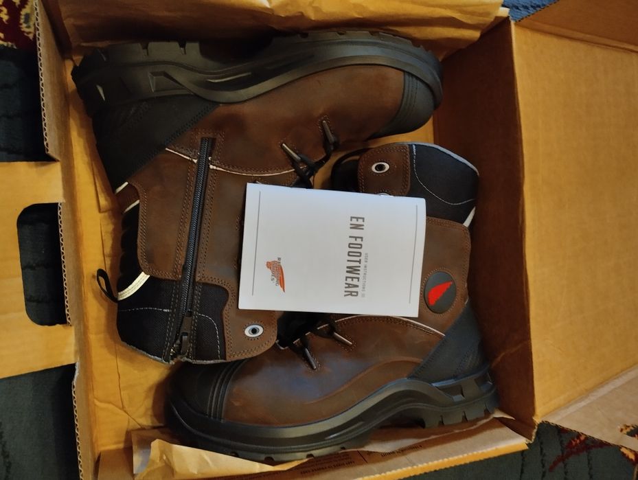 Продам сефти сапоги.