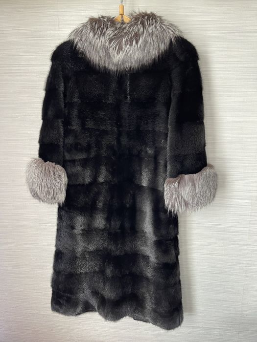 Шуба норковая с песцом