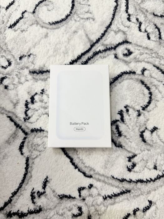 Повербанк (Phone Battery Pack)