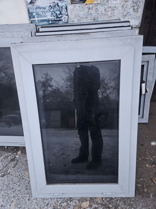 Продам алюминиевый дверь и окна