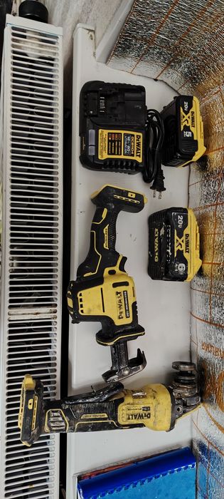 Инструменты Dewalt