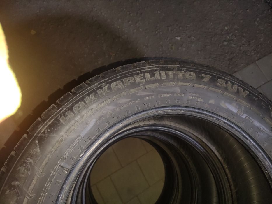 Продам б/у резину шипованную