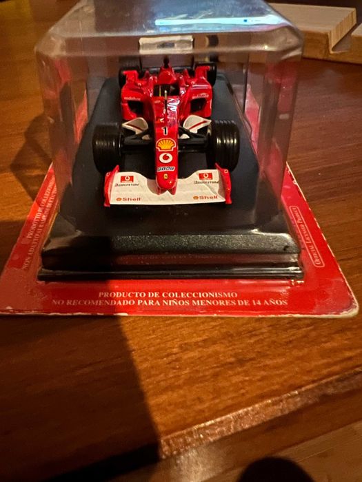 Macheta Ferrari Collection F1 F2002 1:43