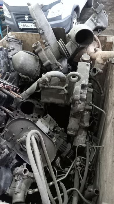 Продам запчасти на двигатель камаз .