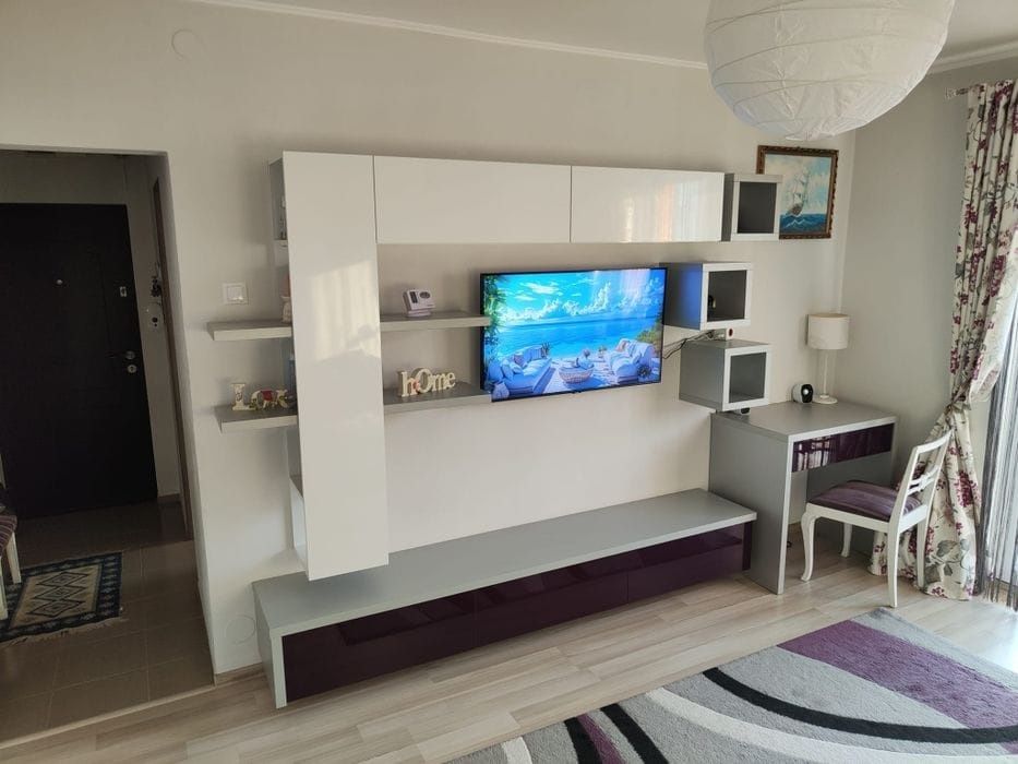 Închiriez apartament  2 camere