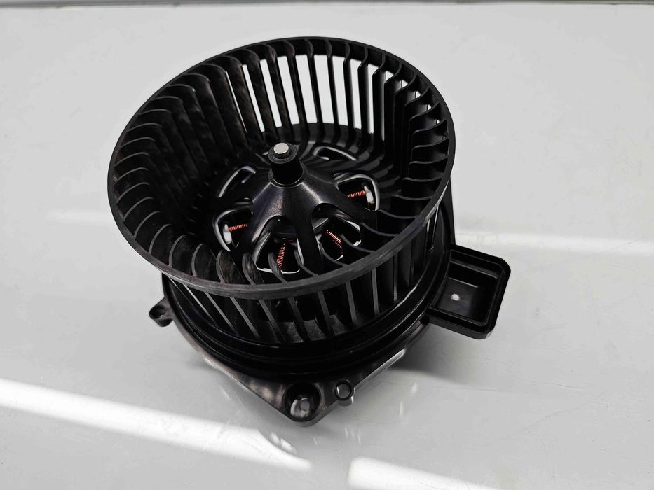 Aeroterma bord Bmw 3 Saloon (G20) [Fabr 2018-2025] OEM