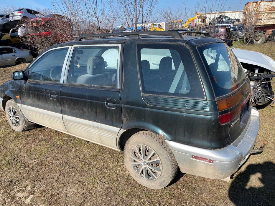 Mitsubishi Space Runner 2.0 D НА ЧАСТИ hyundai santamo 4x4