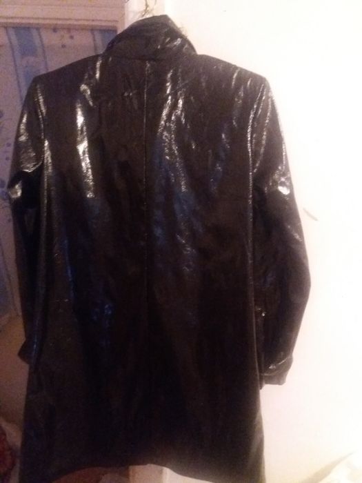 Плащи дождевик 46 размер 44 тоже есть