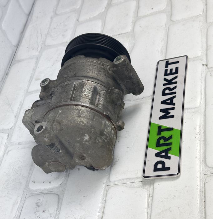 Компресор климатик AUDI 4G0260805B