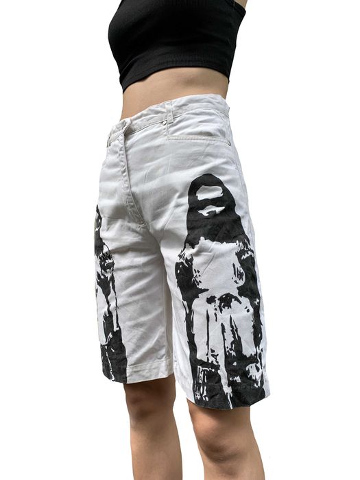 Blugi scurți mom pictați manual