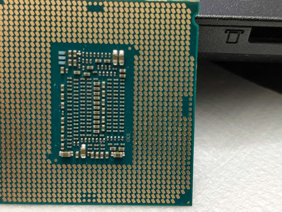 Procesor I5 9500 socket 1151 v2