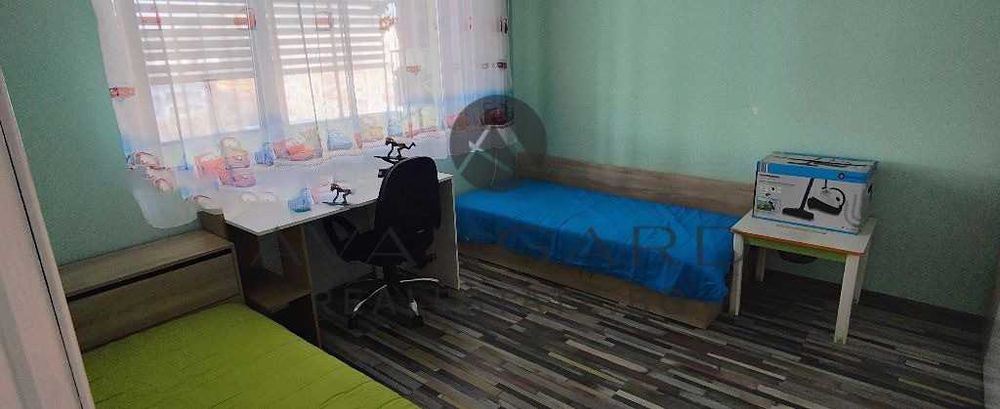 Продава се Тристаен апартамент в Пловдив, Кючук Париж - 65 кв.м за 1016 €/кв.м - Снимка #2