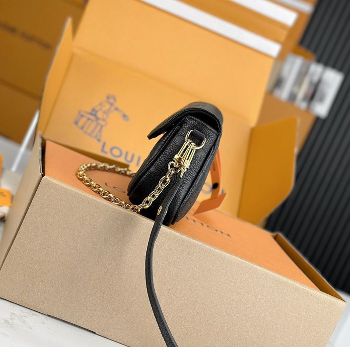 Geanta Louis Vuitton Ivy 24 cm negru, Premium