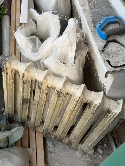 Продам чугунные радиаторы