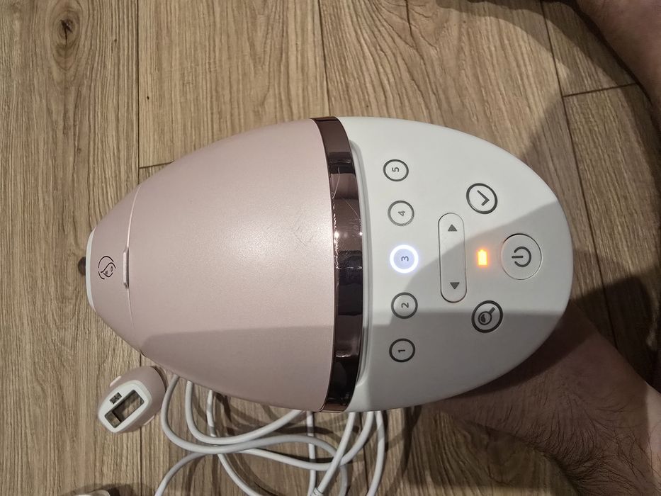 Epilator IPL Philips Lumea Prestige BRI950/00