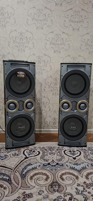 Areda kalonka mikrafon

Прокат калонка 220w
флешка узби