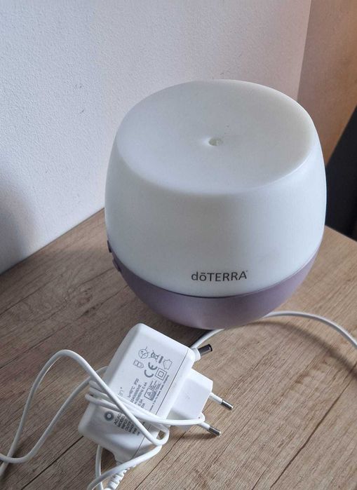 Difuzor aromoterapie DoTerra utilizat f putin