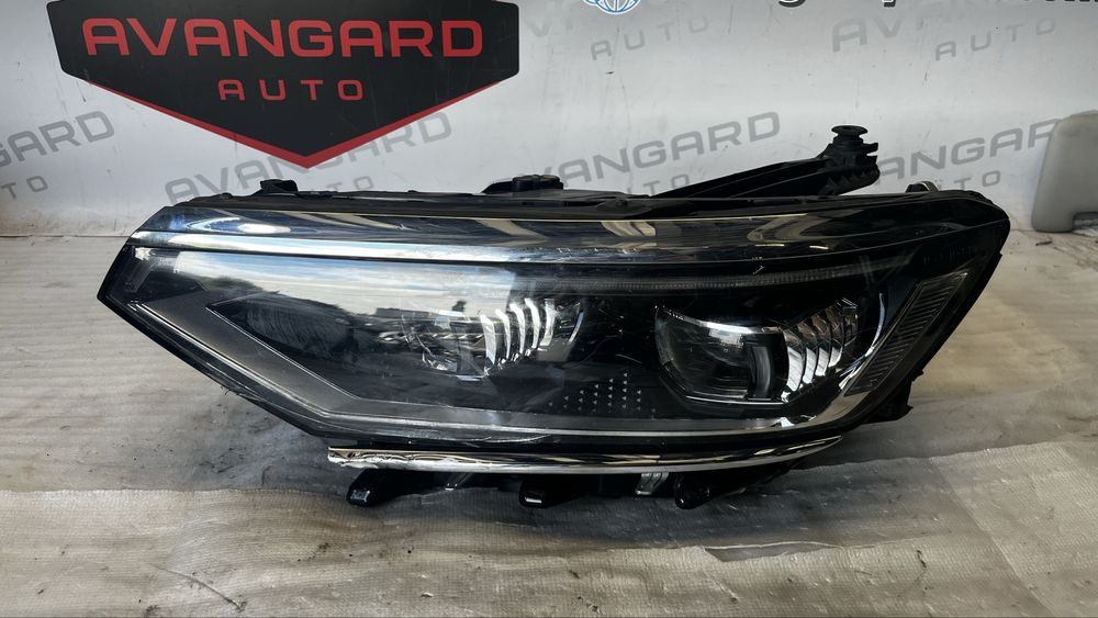 2 броя Ляв фар VW Passat B8 3G