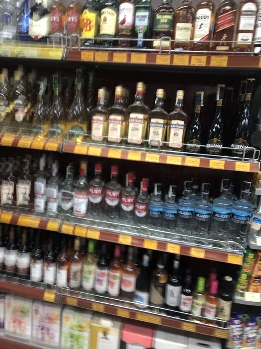 Дава се под наем Магазин в Кърджали, Център - 70 кв.м за 612 € - Снимка #4