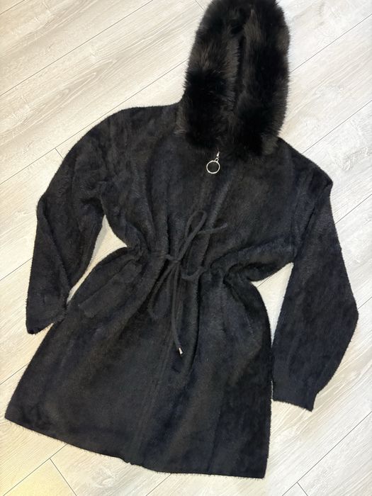 Черна Жилетка тип палто с косъм ангора