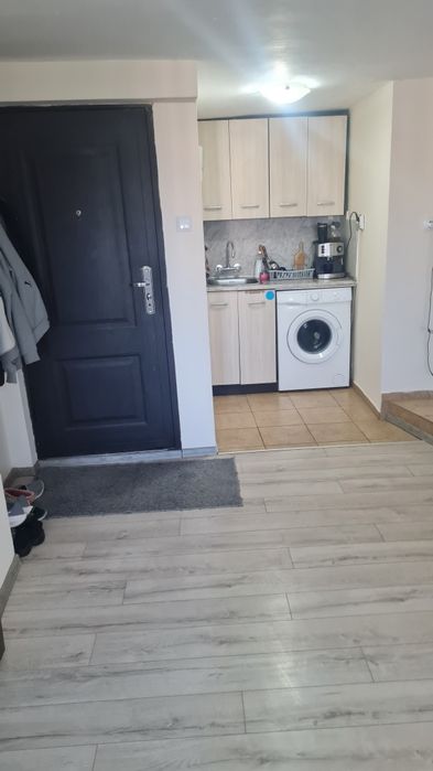 Продава се Едностаен апартамент в Ямбол, Мототехника - 50 кв.м за 918 €/кв.м - Снимка #3