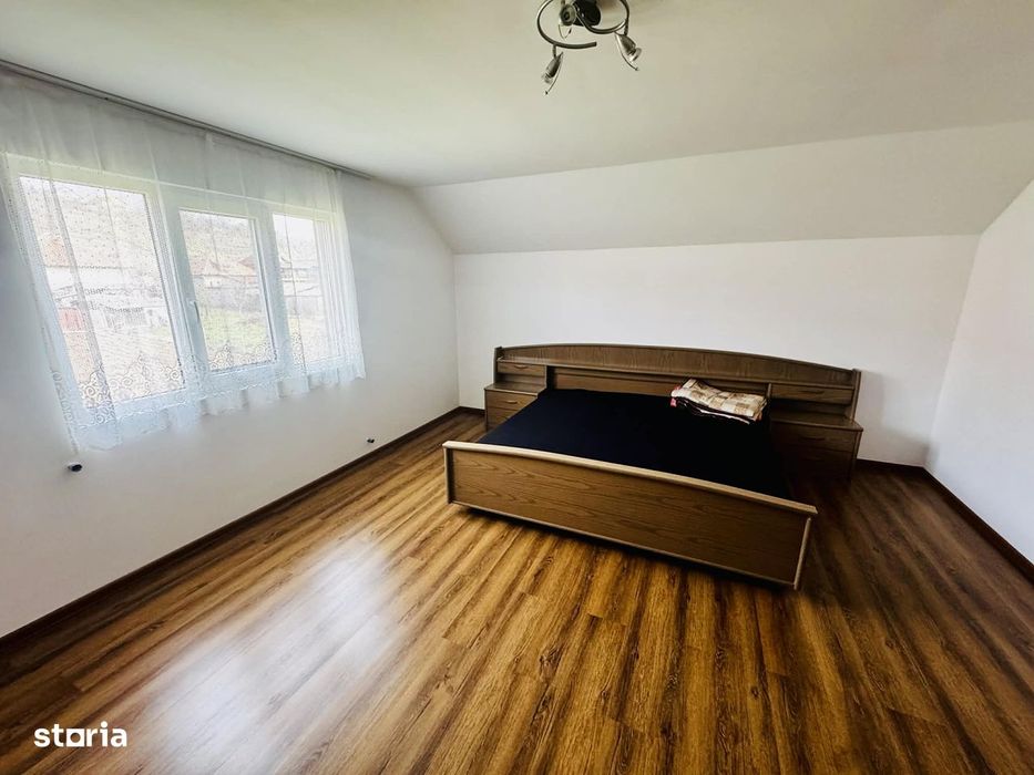 Casa individuala  P+M din 2012 de vanzare in Jibou zona linistita