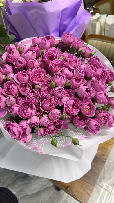 Кустовые розы 31шт