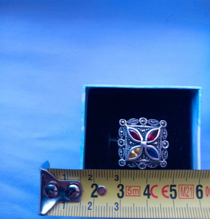 Inel.argint cu zirconii si marcasite