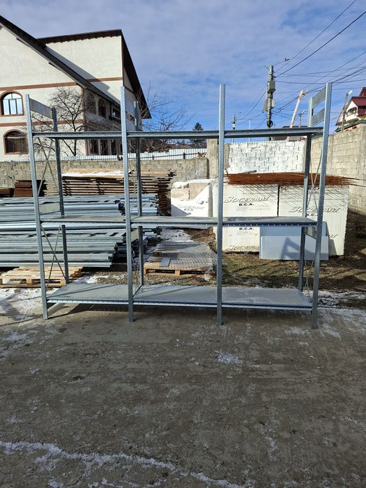 Rafturi metalice depozitare marfa manuala si arhiva
