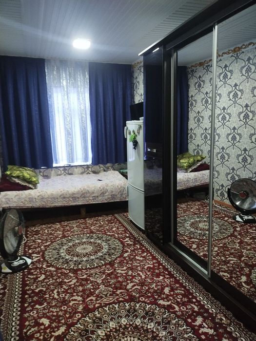 Уй сотилади 3 . 2 .1 хона 3та уй