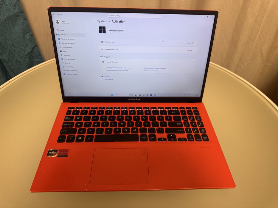 Vand/Schimb Laptop Asus Vivobook 15 X512DA Ryzen 5 3500u 12GB DDR4 512GB SSD nvme Windows 11