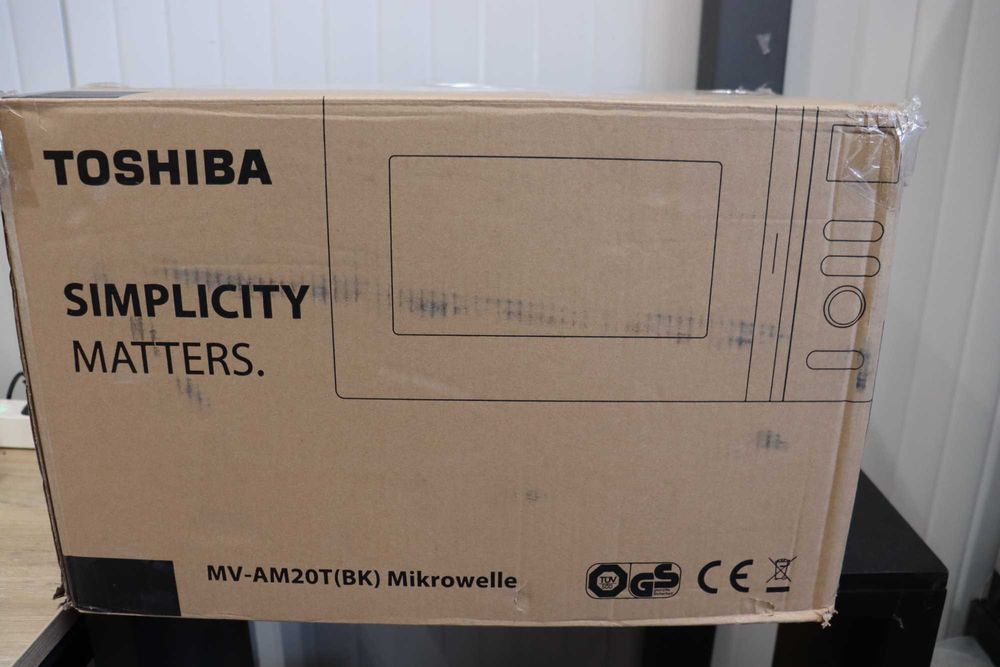Микровълнова фурна Toshiba MV-AM20T 20л, 800W, 12 автоматични програми