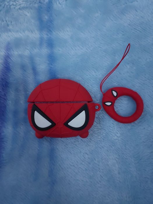 Силиконовый чехол на AirPods Pro